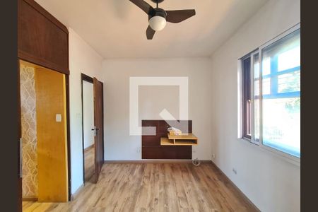 Casa para alugar com 147m², 4 quartos e 2 vagas Casa para alugar com 147m², 4 quartos e 2 vagasSuíte