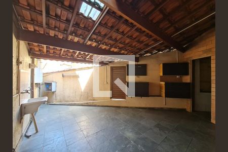 Casa para alugar com 147m², 4 quartos e 2 vagas Casa para alugar com 147m², 4 quartos e 2 vagasÁrea de Serviço e Area Gourmet