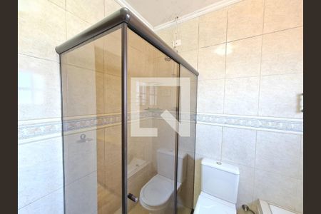 Casa para alugar com 147m², 4 quartos e 2 vagas Casa para alugar com 147m², 4 quartos e 2 vagasBanheiro da Suíte