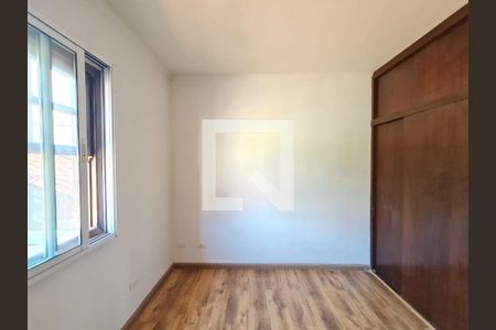 Casa para alugar com 147m², 4 quartos e 2 vagas Casa para alugar com 147m², 4 quartos e 2 vagasSuíte