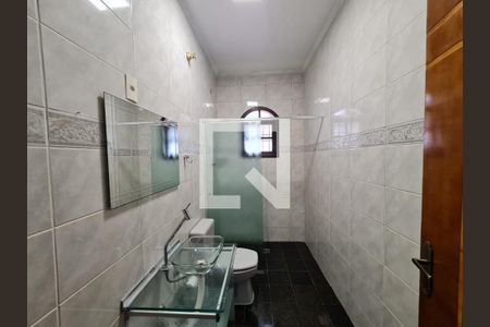 Banheiro Social 2 de casa para alugar com 4 quartos, 147m² em Jardim Célia, Guarulhos