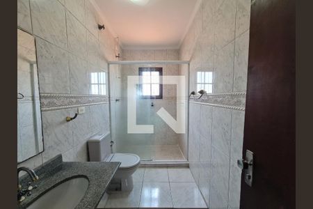 Casa para alugar com 147m², 4 quartos e 2 vagas Casa para alugar com 147m², 4 quartos e 2 vagasBanheiro Social 1
