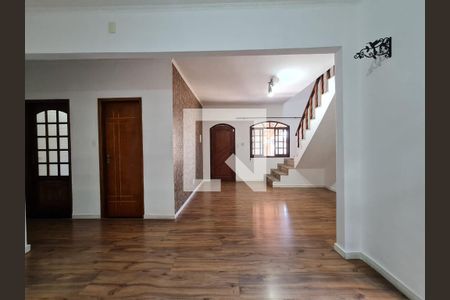 Sala de casa para alugar com 4 quartos, 147m² em Jardim Célia, Guarulhos