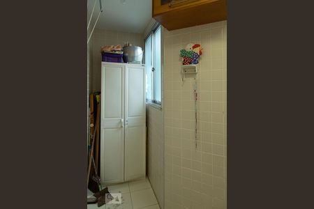 Apartamento à venda com 111m², 2 quartos e 2 vagas Apartamento à venda com 111m², 2 quartos e 2 vagasÁrea de Serviço