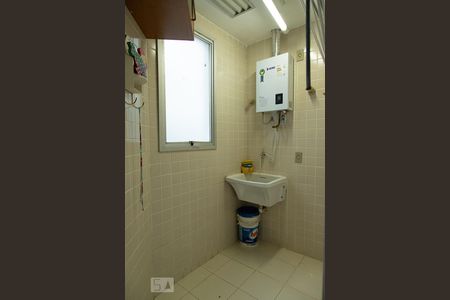 Apartamento à venda com 111m², 2 quartos e 2 vagas Apartamento à venda com 111m², 2 quartos e 2 vagasÁrea de Serviço