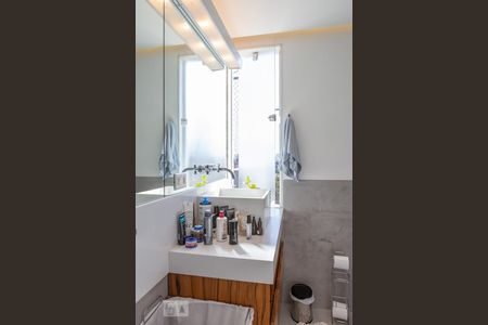 Apartamento à venda com 110m², 3 quartos e 1 vagaBanheiro da Suíte