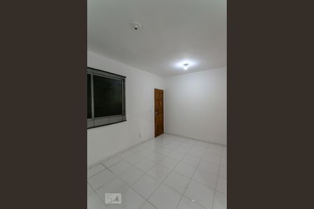 sala de apartamento para alugar com 2 quartos, 50m² em Bandeirantes (pampulha), Belo Horizonte