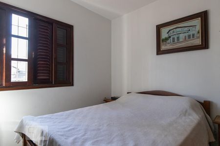 Quarto 1 de casa à venda com 3 quartos, 285m² em Vila Gumercindo, São Paulo
