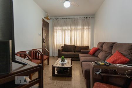 Sala de casa à venda com 3 quartos, 285m² em Vila Gumercindo, São Paulo