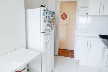 Cozinha de apartamento para alugar com 2 quartos, 75m² em Socorro, São Paulo