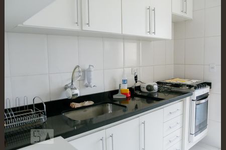 Cozinha de apartamento para alugar com 2 quartos, 75m² em Socorro, São Paulo