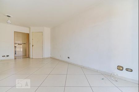 Sala de apartamento para alugar com 2 quartos, 60m² em Jardim Santa Emilia, São Paulo