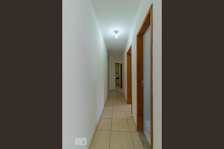 Corredor dos Quartos de casa de condomínio para alugar com 3 quartos, 69m² em Vila Dom Pedro I, São Paulo
