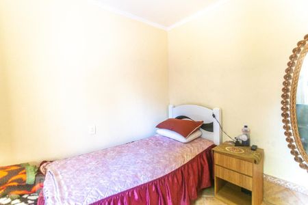 Casa à venda com 230m², 3 quartos e 3 vagas Casa à venda com 230m², 3 quartos e 3 vagasEdícula