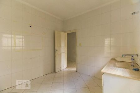 Casa à venda com 126m², 1 quarto e 1 vaga Casa à venda com 126m², 1 quarto e 1 vagaCozinha