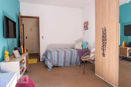 Casa à venda com 240m², 4 quartos e 7 vagasQuarto 2