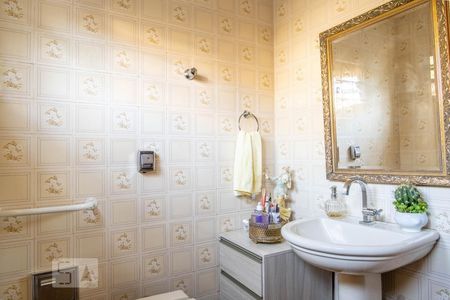 Lavabo de casa à venda com 4 quartos, 240m² em Imirim, São Paulo