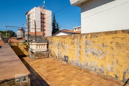 Casa à venda com 240m², 4 quartos e 7 vagasTerraço