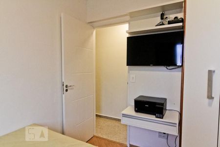 Quarto 1 de apartamento para alugar com 2 quartos, 51m² em Parque Peruche, São Paulo