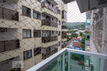Apartamento para alugar com 72m², 2 quartos e 1 vaga Apartamento para alugar com 72m², 2 quartos e 1 vagaVista (Varanda da Sala)