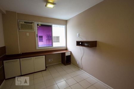 Apartamento para alugar com 72m², 2 quartos e 1 vaga Apartamento para alugar com 72m², 2 quartos e 1 vagaQuarto (Quarto Suíte 1)