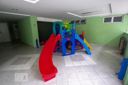Apartamento para alugar com 72m², 2 quartos e 1 vaga Apartamento para alugar com 72m², 2 quartos e 1 vagaBrinquedos
