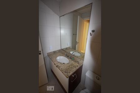 Apartamento para alugar com 72m², 2 quartos e 1 vaga Apartamento para alugar com 72m², 2 quartos e 1 vagaDetalhe do Banheiro da Suíte