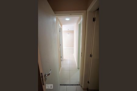 Apartamento para alugar com 72m², 2 quartos e 1 vaga Apartamento para alugar com 72m², 2 quartos e 1 vagaCorredor
