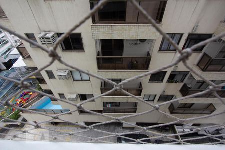Apartamento para alugar com 72m², 2 quartos e 1 vaga Apartamento para alugar com 72m², 2 quartos e 1 vagaVista (Varanda da Sala)
