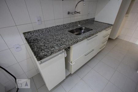 Apartamento para alugar com 72m², 2 quartos e 1 vaga Apartamento para alugar com 72m², 2 quartos e 1 vagaCozinha - Armários