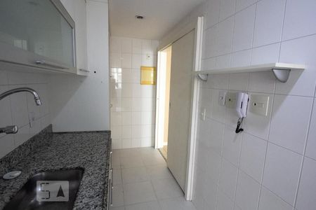 Apartamento para alugar com 72m², 2 quartos e 1 vaga Apartamento para alugar com 72m², 2 quartos e 1 vagaCozinha - Armários