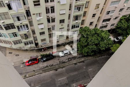 Vista da Sala de apartamento à venda com 1 quarto, 32m² em Copacabana, Rio de Janeiro