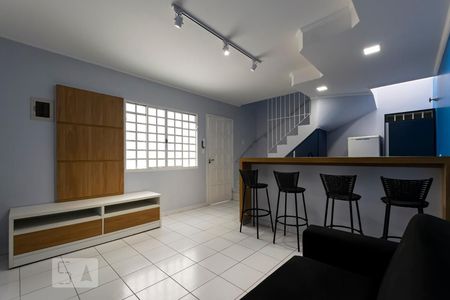 1o. Andar - Sala de apartamento para alugar com 1 quarto, 50m² em Vila São José, São Paulo