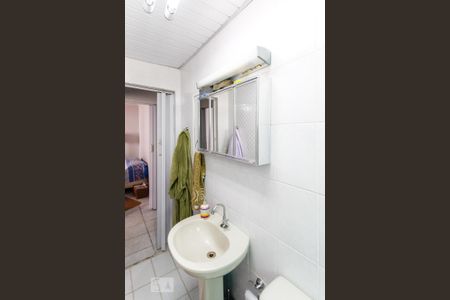 Apartamento à venda com 62m², 2 quartos e sem vaga Apartamento à venda com 62m², 2 quartos e sem vagaBanheiro