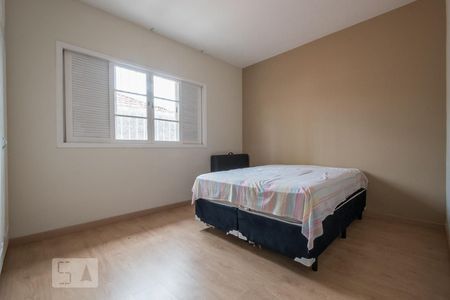 Casa à venda com 200m², 3 quartos e 2 vagasQuarto 2