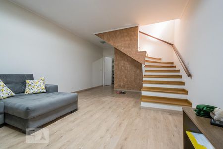 Sala de casa à venda com 3 quartos, 200m² em Santo Amaro, São Paulo