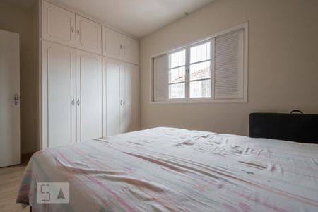 Casa à venda com 200m², 3 quartos e 2 vagasQuarto 2