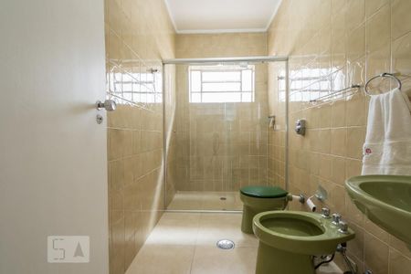 Casa à venda com 200m², 3 quartos e 2 vagasBanheiro 1