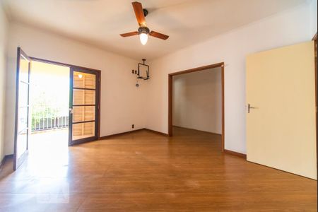 Casa para alugar com 229m², 4 quartos e 2 vagas Casa para alugar com 229m², 4 quartos e 2 vagasQuarto 4