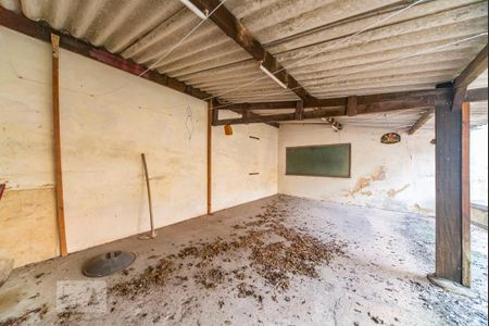 Casa para alugar com 229m², 4 quartos e 2 vagas Casa para alugar com 229m², 4 quartos e 2 vagasQuintal Fundos