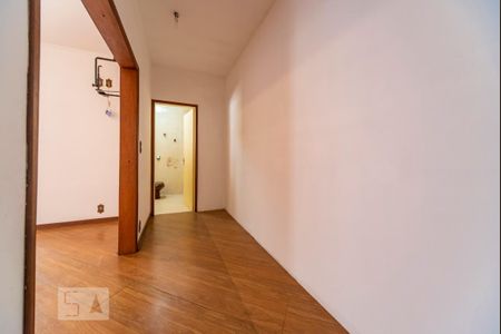 Casa para alugar com 229m², 4 quartos e 2 vagas Casa para alugar com 229m², 4 quartos e 2 vagasCloset do Quarto 4