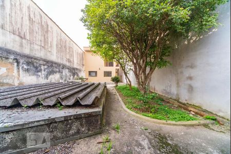Casa para alugar com 229m², 4 quartos e 2 vagas Casa para alugar com 229m², 4 quartos e 2 vagasQuintal Fundos