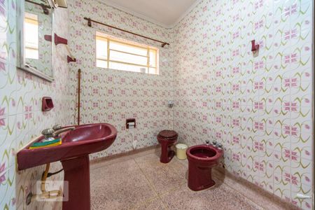 Banheiro 1 de casa para alugar com 4 quartos, 229m² em Vila Tibiriçá, Santo André