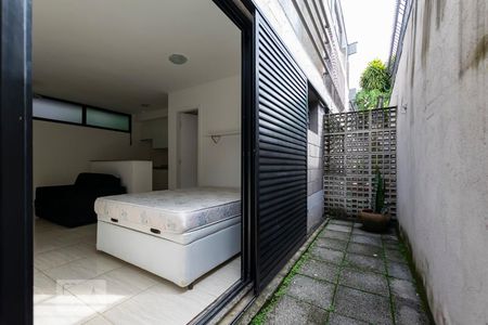 Studio para alugar com 50m², 1 quarto e sem vagaVaranda