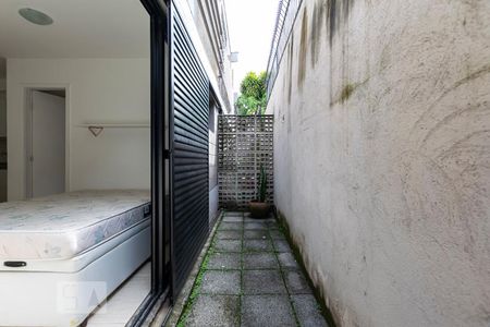 Varanda de kitnet/studio para alugar com 1 quarto, 50m² em Vila São José, São Paulo