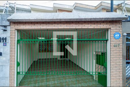 Casa à venda com 117m², 4 quartos e 2 vagasFachada