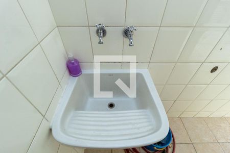 Casa à venda com 117m², 4 quartos e 2 vagasDetalhe - Área de Serviço