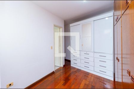 Casa à venda com 117m², 4 quartos e 2 vagasQuarto 3 - Suíte