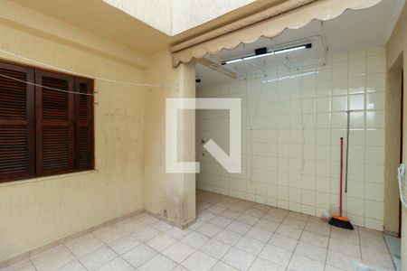 Casa à venda com 117m², 4 quartos e 2 vagasÁrea de Serviço