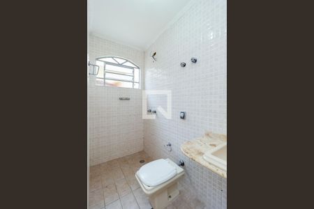 Casa à venda com 117m², 4 quartos e 2 vagasBanheiro - Suíte